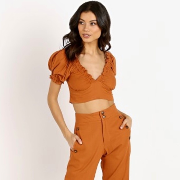 Jen’s Pirate Booty Reality Bites Crop Top - Picture 4 of 4